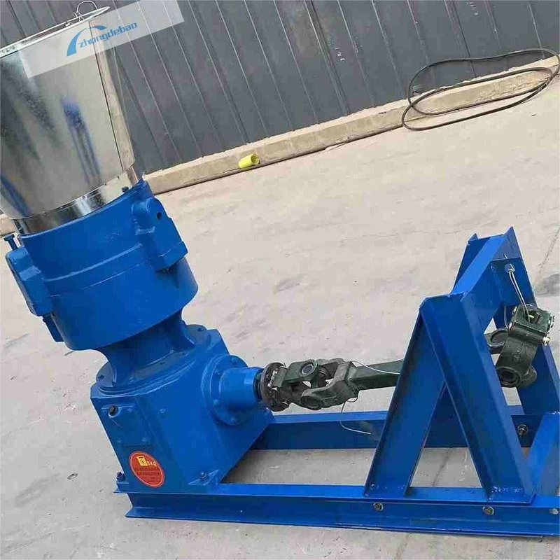 15-55 HP PTO 飼料用 木材ペレットミール 100-450 kg/H 鶏飼料またはバイオマスのために
