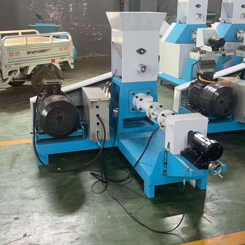 電動蒸気加熱 乾燥型魚飼料 エクストルーダー 三相電力 50~2000kg/h 容量