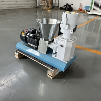 4kw-37Kw ローラー合金鋼 炭酸鋼材料のためのフィードペレットミール